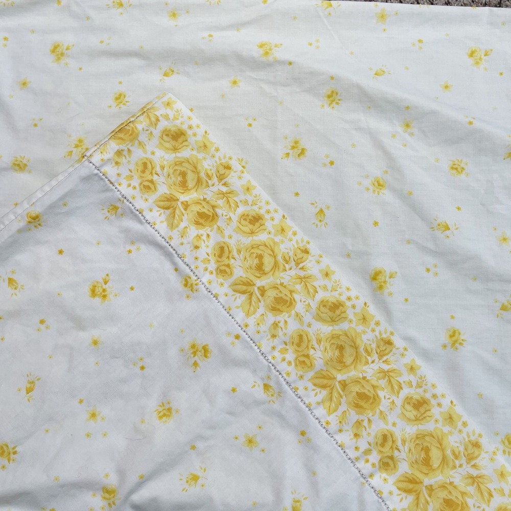 Vintage Canon Yellow Floral Rose Pillowcase Standard Cotton Cottagecore Boho 70s